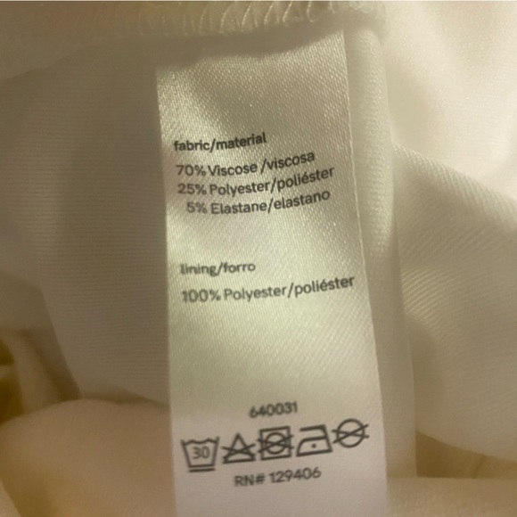 VENUS White Midi Dress with Bow Accents M GUC - Picture 5 of 6